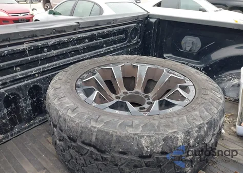 2015 Ram 2500 Lone Star z USA, uszkodzony, nr VIN 3C6UR5ML9FG563245